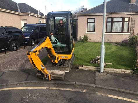 mini digger and driver edinburgh|df digger hire edinburgh.